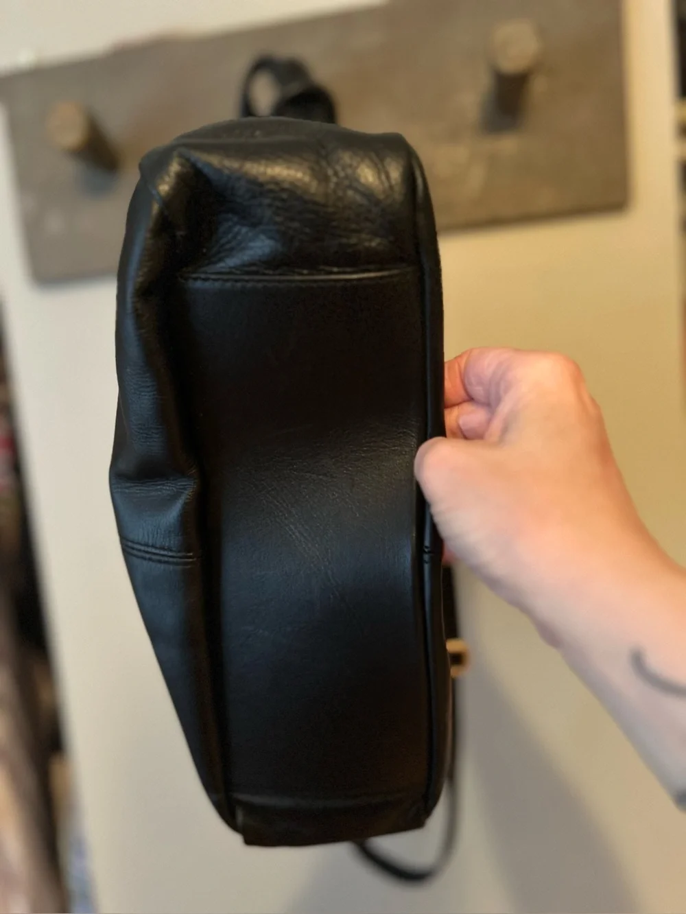 L Credi Leather bag - Picture 5 of 16
